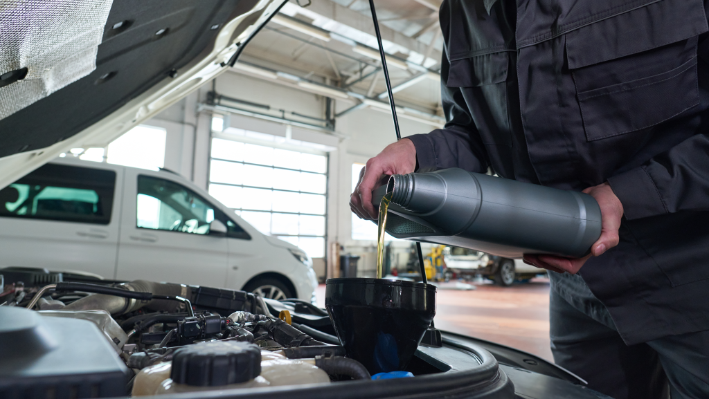 How To Choose The Best Shop For An Oil Change Close To Me 9 Maclanes Auto Downingtown Pennsylvania how to choose the best shop for an oil change close to me.jpg